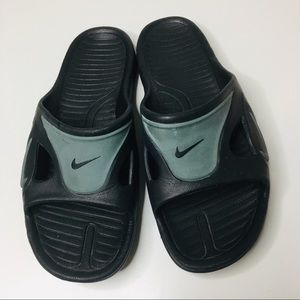 nike beach flip flops